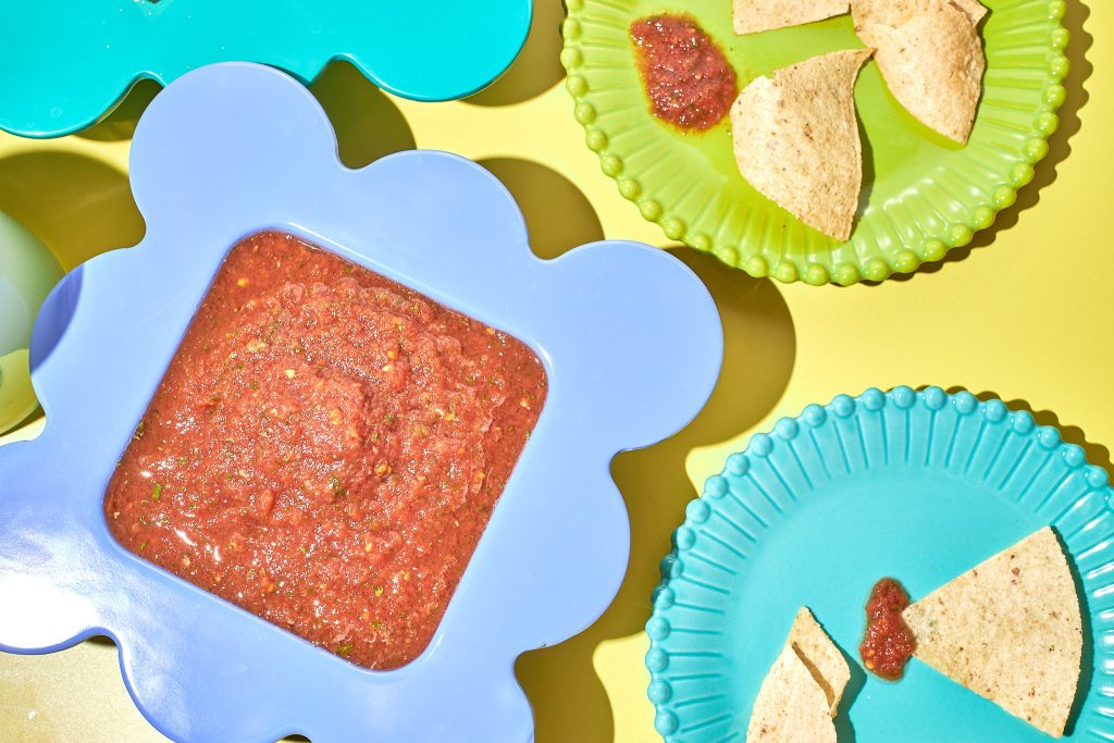 simple salsa recipe made in blender