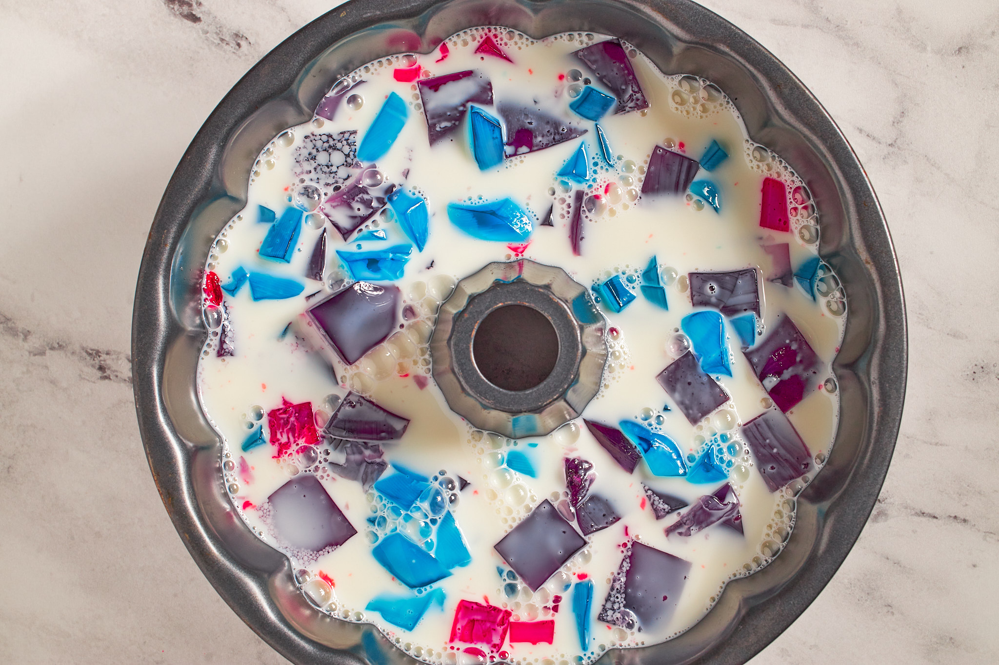 Bi Gemstone Jello (Broken Glass Jell-O)